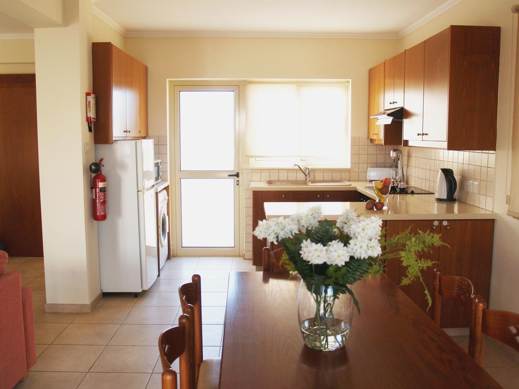Villas Ithaca Протарас Экстерьер фото